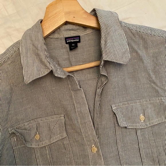 Patagonia Long Sleeves Button Down XS - Picture 4 of 4